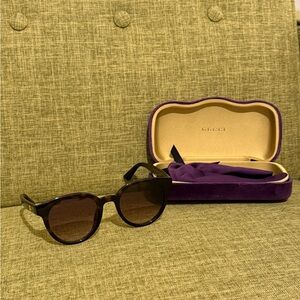 Gucci Dark Brown Sunglasses with Purple Case